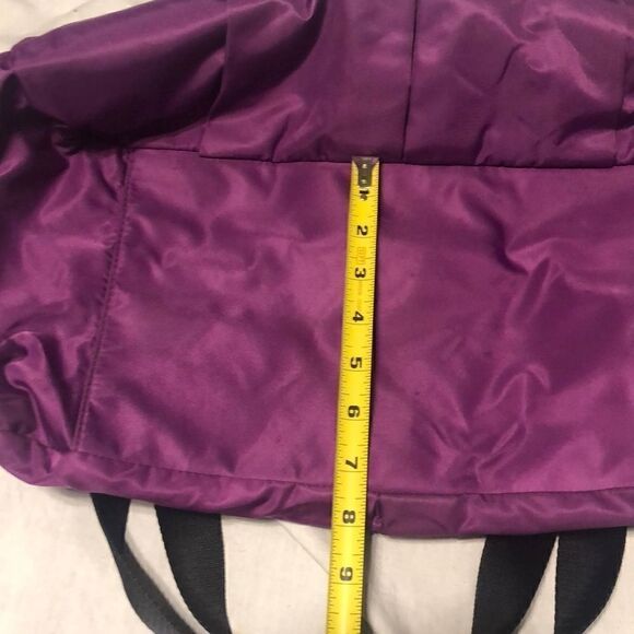 Kenneth Cole Reaction Tote Bag - Picture 8 of 11